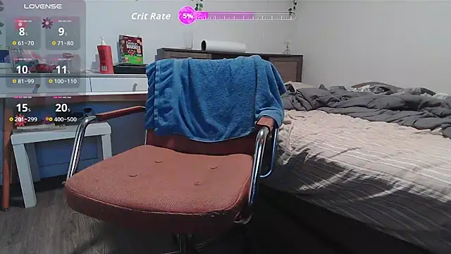 Snapshot of Kittyymaze1 chatting on 11.25.25 Kittyymaze1 online show from 11.25.25