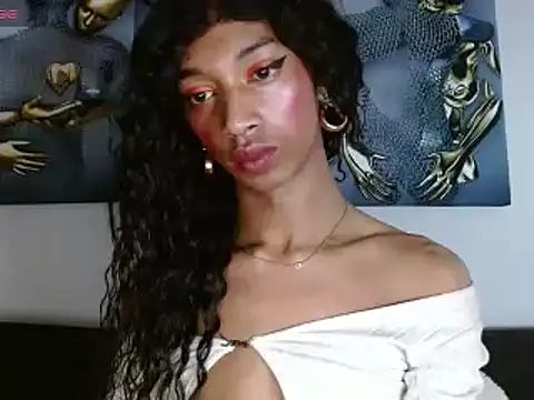 Snapshot of Maidi_ chatting on 01.02.25 Maidi online show from 01.02.25