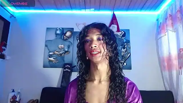 Snapshot of Maidi_ chatting on 01.19.25 Maidi online show from 01.19.25