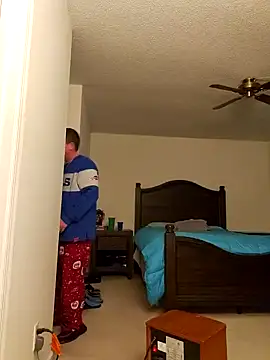 Bigtater1999 online show from 12.17.24