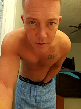 Bigtater1999 online show from 01.04.25