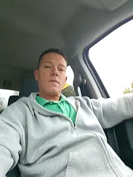 Bigtater1999 online show from 11.03.25