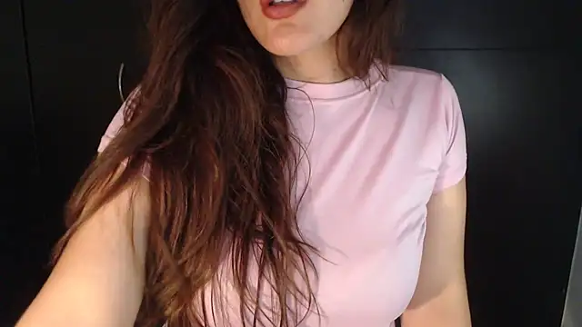 Snapshot of AdharaLujan chatting on 02.15.26 AdharaLujan online show from 02.15.26