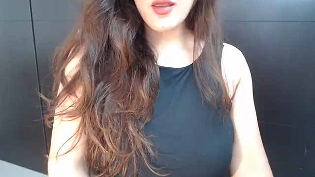 Snapshot of AdharaLujan chatting on 02.23.26 AdharaLujan online show from 02.23.26