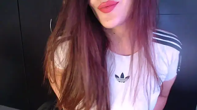 Snapshot of AdharaLujan chatting on 02.27.26 AdharaLujan online show from 02.27.26