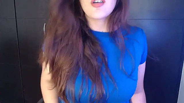 Snapshot of AdharaLujan chatting on 02.28.26 AdharaLujan online show from 02.28.26