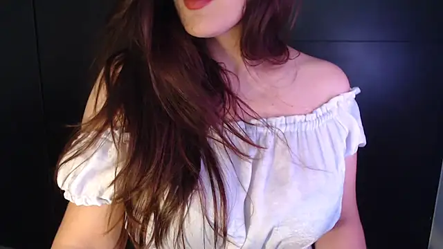 Snapshot of AdharaLujan chatting on 03.01.26 AdharaLujan online show from 03.01.26