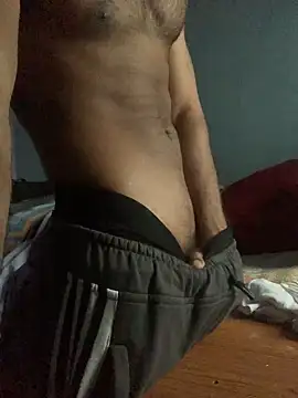 Snapshot of Vampire_xoxo chatting on 01.04.25 Vampire xoxo online show from 01.04.25