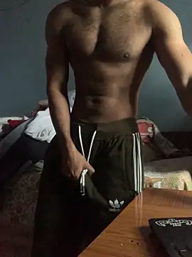 Snapshot of Vampire_xoxo chatting on 01.12.25 Vampire xoxo online show from 01.12.25