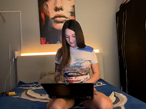 Snapshot of Jennyke66 chatting on 11.20.25 Jennyke66 online show from 11.20.25