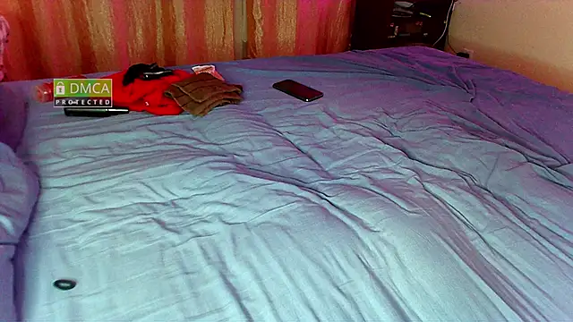 Snapshot of katrin022 chatting on 12.23.24 katrin022 online show from 12.23.24