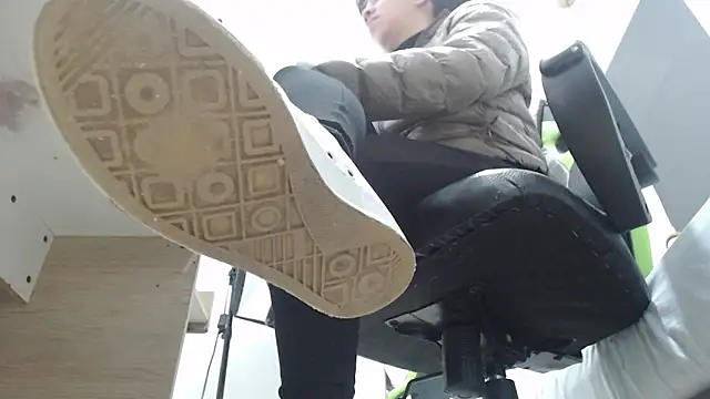 alma fenix online show from 02.24.25