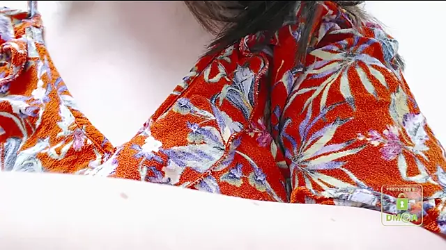 cute and hot online show from 01.08.25