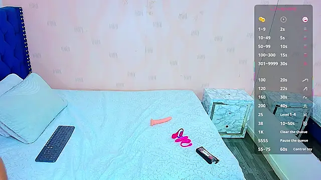 hotlatinateacher online show from 02.14.25