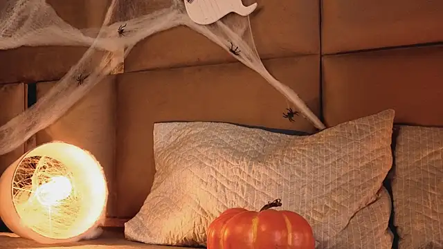 angelinepossy online show from 10.29.25