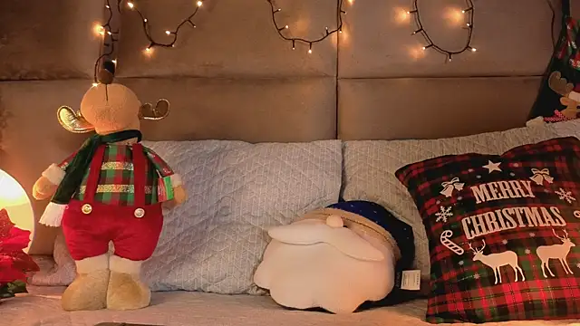 angelinepossy online show from 12.19.25