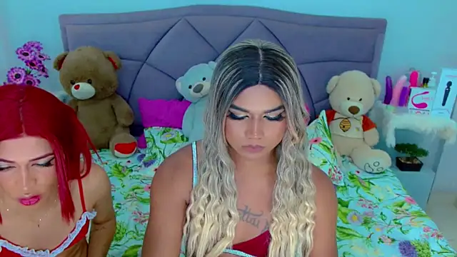 Snapshot of party_duo_trans chatting on 03.19.25 party duo trans online show from 03.19.25