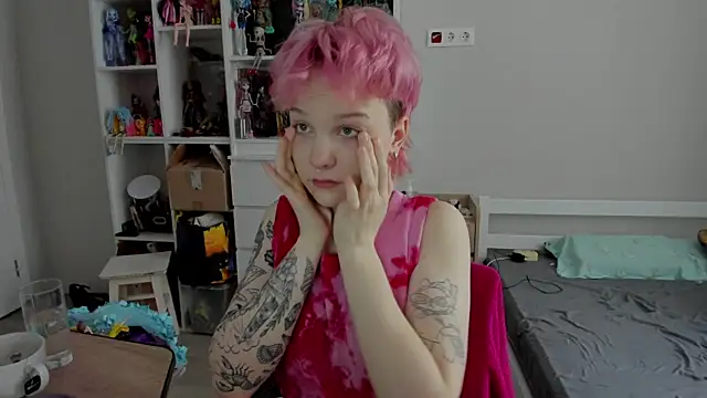 School Love online show from 01.09.26