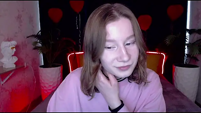 EnigmaSee online show from 03.10.25