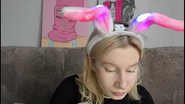 EnigmaSee online show from 11.15.25