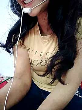 Snapshot of wildsakhi chatting on 02.16.25 wildsakhi online show from 02.16.25