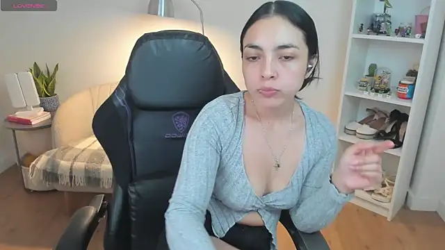  BellaEvans  online show from 03.27.26