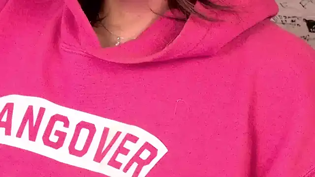 Snapshot of xprettysmilex chatting on 01.23.25 xprettysmilex online show from 01.23.25