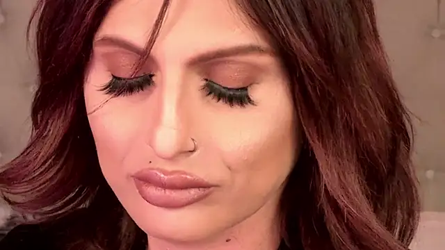 Snapshot of xprettysmilex chatting on 02.04.25 xprettysmilex online show from 02.04.25