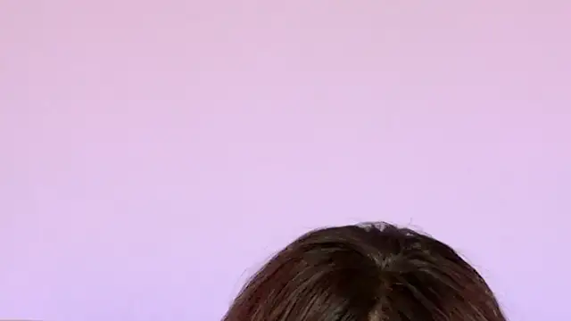 Snapshot of xprettysmilex chatting on 02.12.25 xprettysmilex online show from 02.12.25