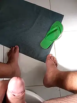 Snapshot of lobomisterioso13 chatting on 12.06.24 lobomisterioso13 online show from 12.06.24