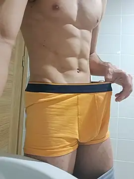 Snapshot of mertbey07 chatting on 01.14.25 mertbey07 online show from 01.14.25