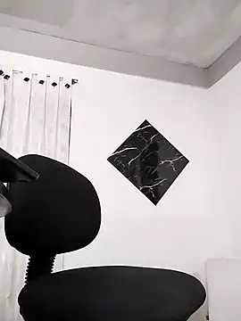 Snapshot of LadyEbonyX chatting on 09.19.25 LadyEbonyX online show from 09.19.25