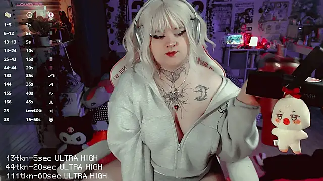 Snapshot of noori__hope chatting on 07.15.26 noori hope online show from 07.15.26