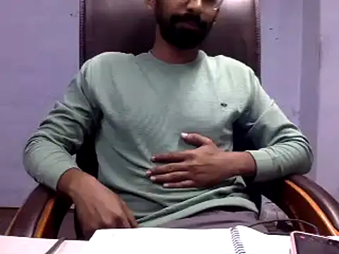 Snapshot of ASIF_F chatting on 12.30.24 ASIF F online show from 12.30.24