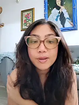 Mia Ruiz online show from 03.09.25