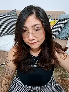 Mia Ruiz online show from 09.24.25