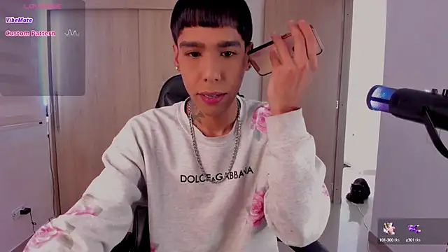 aldrinwhite online show from 01.06.25