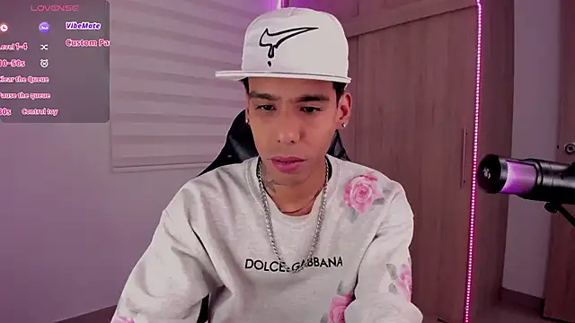 aldrinwhite online show from 01.14.25