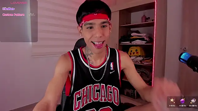 aldrinwhite online show from 02.01.25