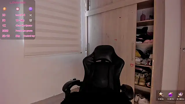 aldrinwhite online show from 02.17.25