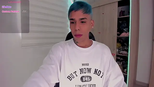 aldrinwhite online show from 02.23.25