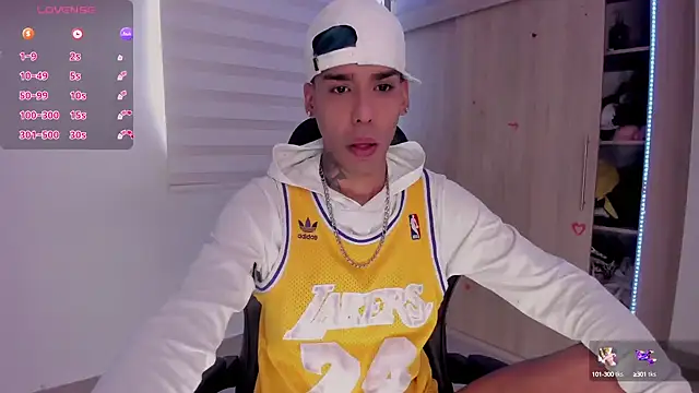 aldrinwhite online show from 03.03.25