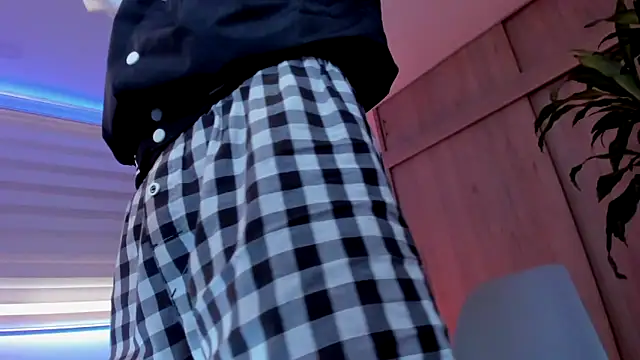 aldrinwhite online show from 12.18.25