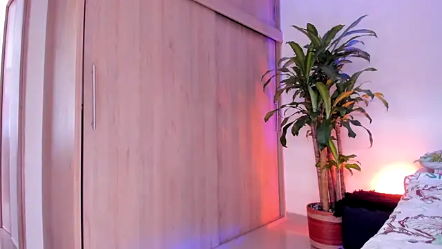 aldrinwhite online show from 03.18.26