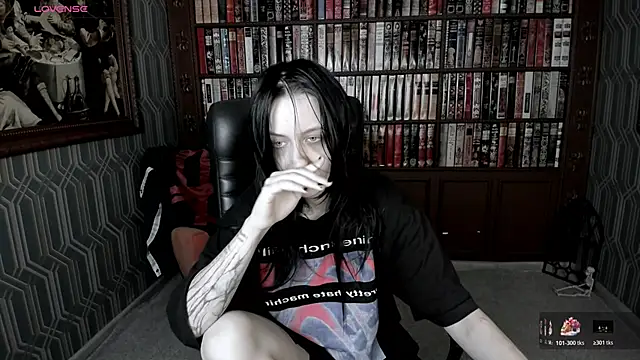 Snapshot of Medusa__Gorgona chatting on 06.20.26 Medusa Gorgona online show from 06.20.26