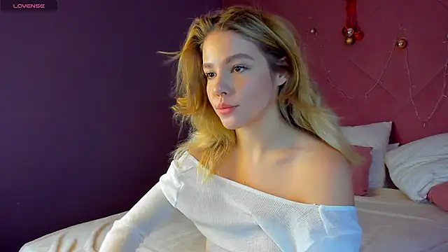 Anna Robinson online show from 01.16.25