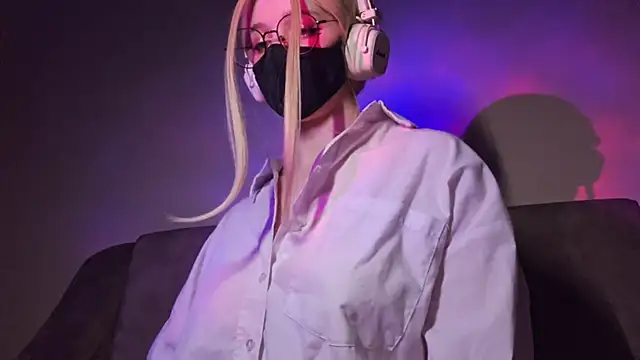 DanaWard online show from 03.30.26