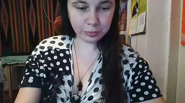 Snapshot of Cora_Maro chatting on 02.01.25 Cora Maro online show from 02.01.25