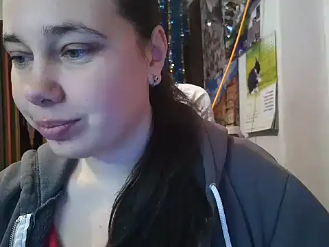 Snapshot of Cora_Maro chatting on 02.22.25 Cora Maro online show from 02.22.25