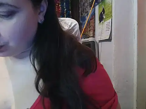 Snapshot of Cora_Maro chatting on 02.22.25 Cora Maro online show from 02.22.25